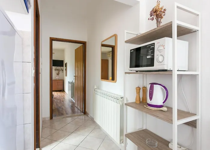 아파트 By The Sea Supetar, Brac - 20134 수페타르