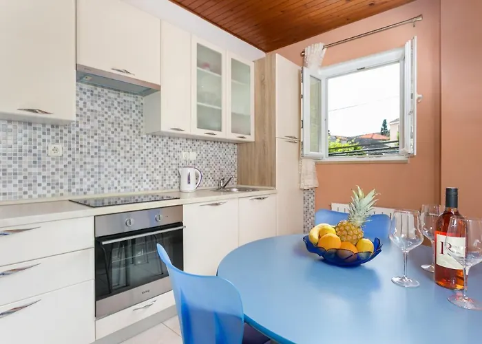 아파트 By The Sea Supetar, Brac - 20134 수페타르