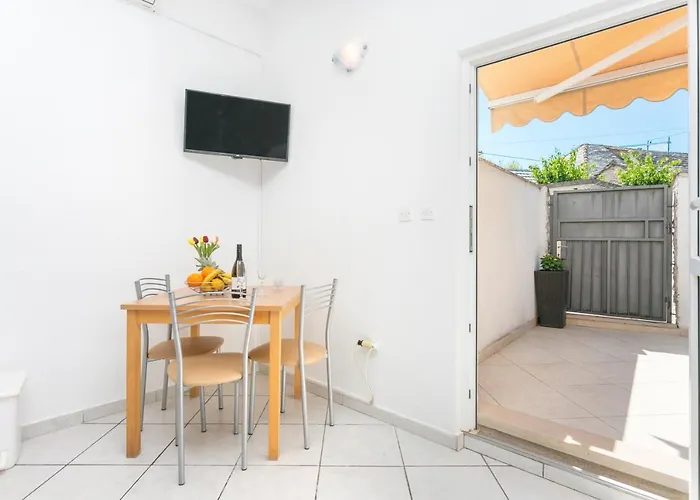 By The Sea Supetar, Brac - 20134 * 수페타르